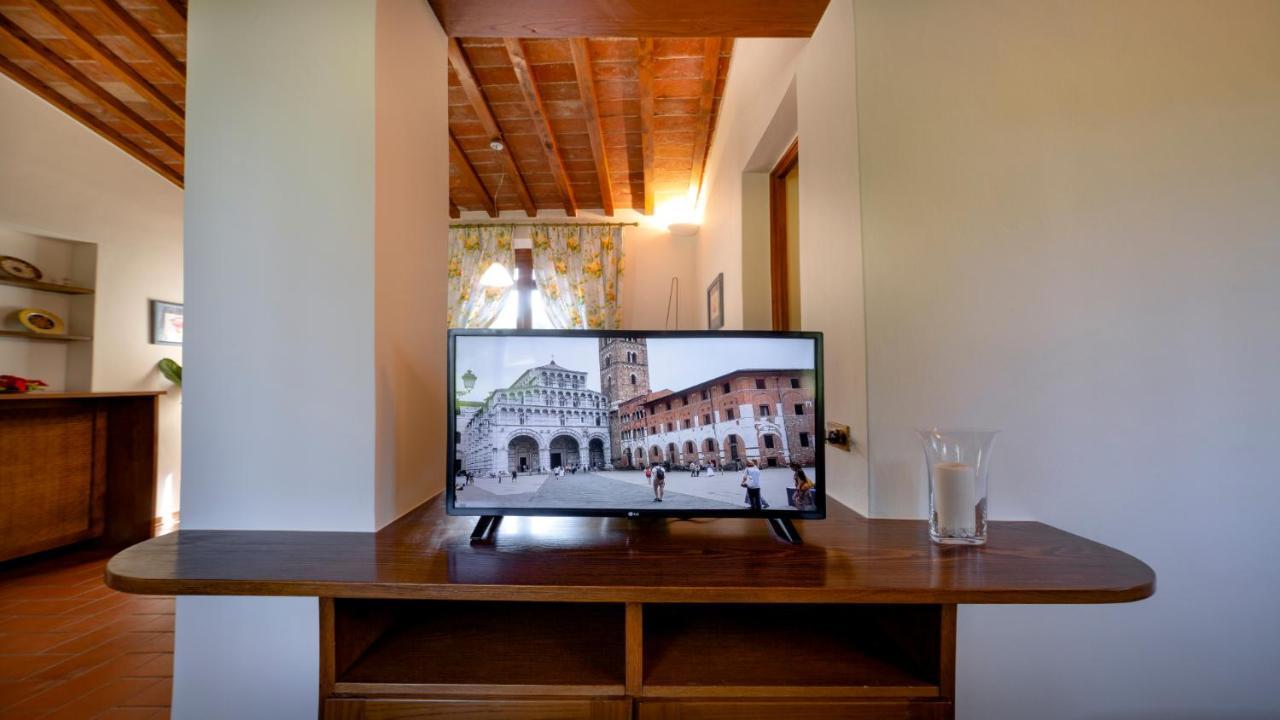 Il Cottage Di Patrizia Lucca Buitenkant foto