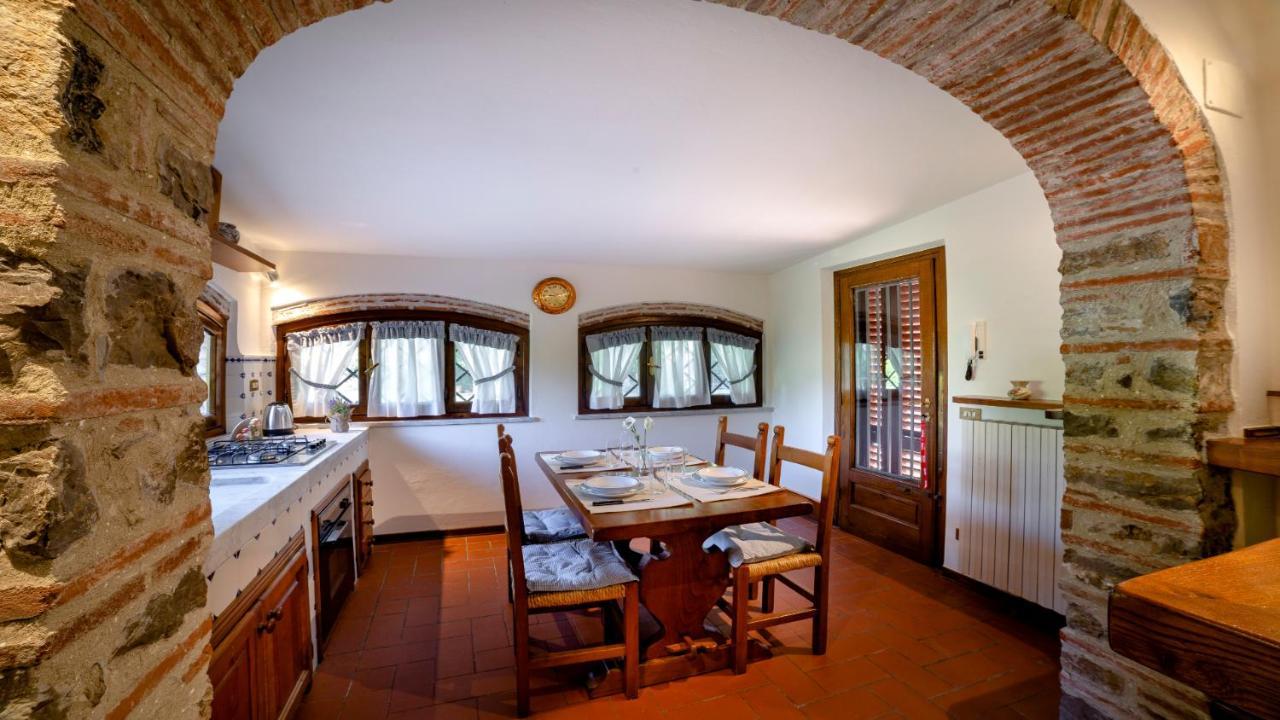 Il Cottage Di Patrizia Lucca Buitenkant foto