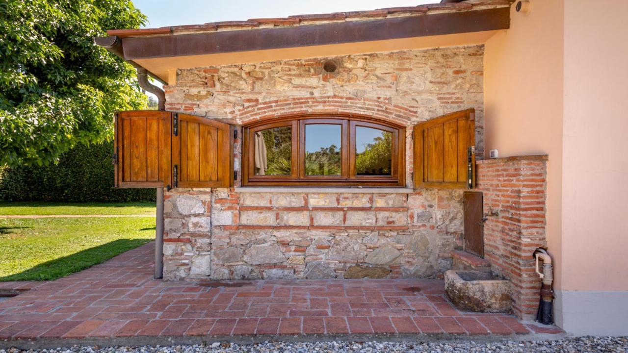 Il Cottage Di Patrizia Lucca Buitenkant foto
