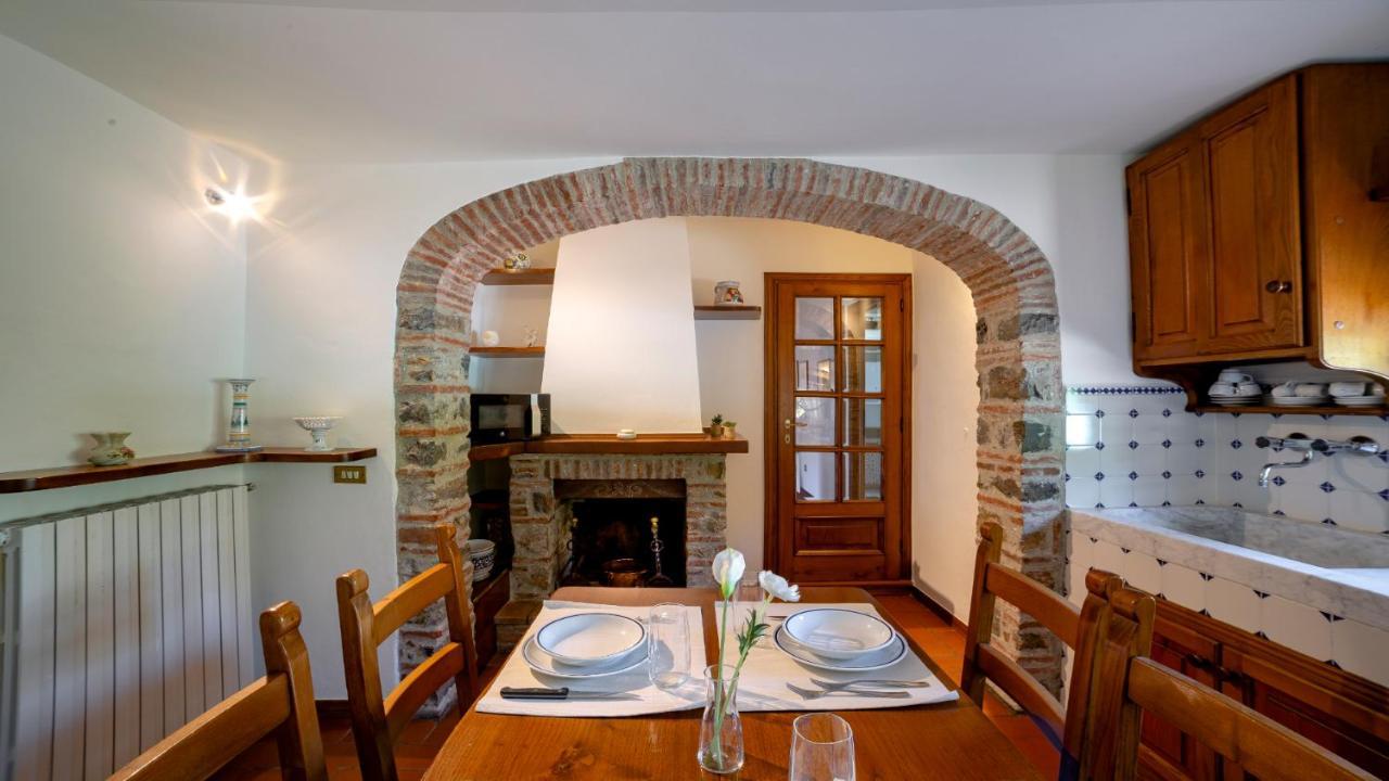 Il Cottage Di Patrizia Lucca Buitenkant foto