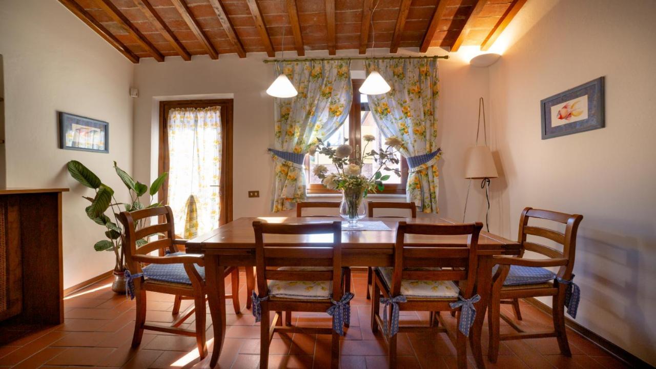 Il Cottage Di Patrizia Lucca Buitenkant foto